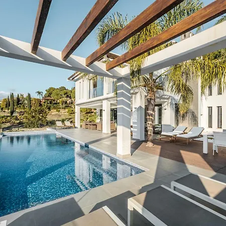 Вилла El Paraiso Cinema Gym Pool Lounge Parking Эстепона