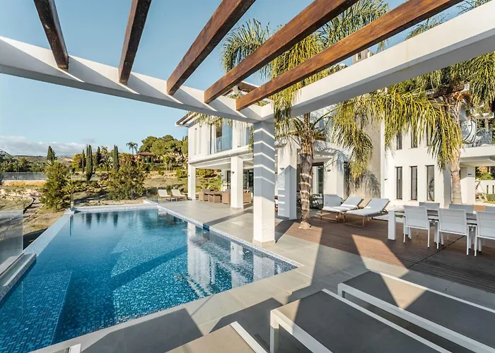 Βίλα El Paraiso Cinema Gym Pool Lounge Parking Εστεπόνα