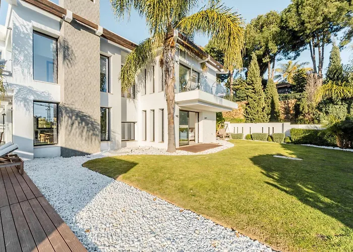 Villa El Paraiso Cinema Gym Pool Lounge Parking Estepona