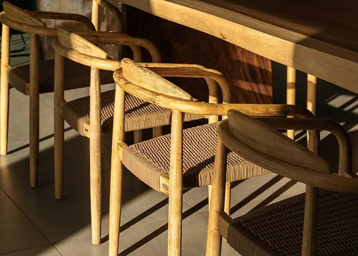 El Paraiso Cinema Gym Pool Lounge Parking Εστεπόνα