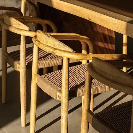 El Paraiso Cinema Gym Pool Lounge Parking Estepona