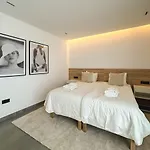 El Paraiso Cinema Gym Pool Lounge Parking Villa *
