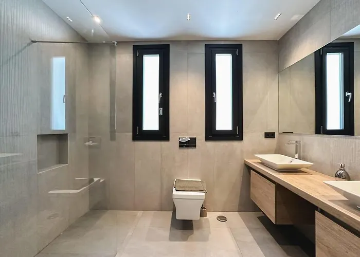 Villa El Paraiso Cinema Gym Pool Lounge Parking Estepona